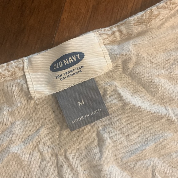 Old Navy women’s tank top, size medium. - Picture 2 of 2